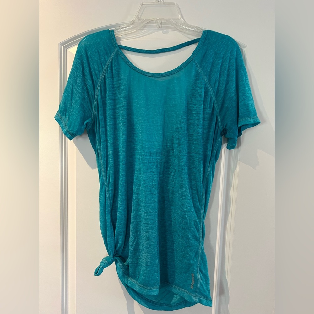 Reebok Turkoise Workout Shirt - Size Medium